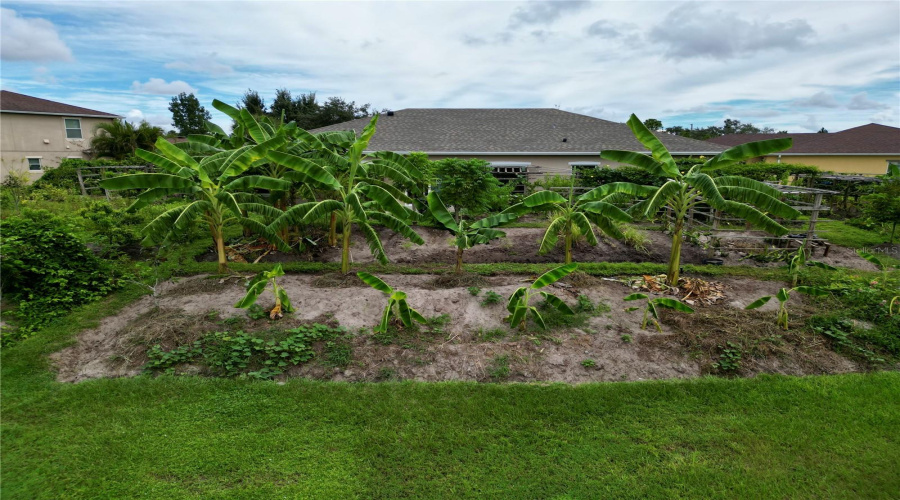 KISSIMMEE, Florida 34746, 4 Bedrooms Bedrooms, ,2 BathroomsBathrooms,Residential,For Sale,KEY COLONY,0,MFRS5135448