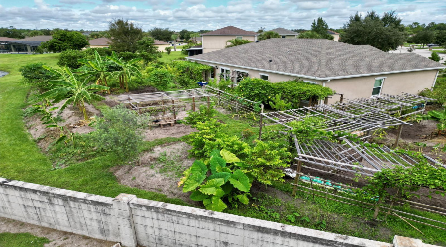 KISSIMMEE, Florida 34746, 4 Bedrooms Bedrooms, ,2 BathroomsBathrooms,Residential,For Sale,KEY COLONY,0,MFRS5135448