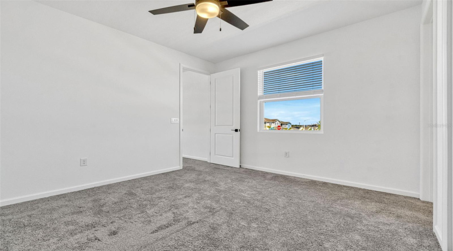 DAVENPORT, Florida 33837, 5 Bedrooms Bedrooms, ,3 BathroomsBathrooms,Residential,For Sale,SUGARWOOD,0,MFRS5125361