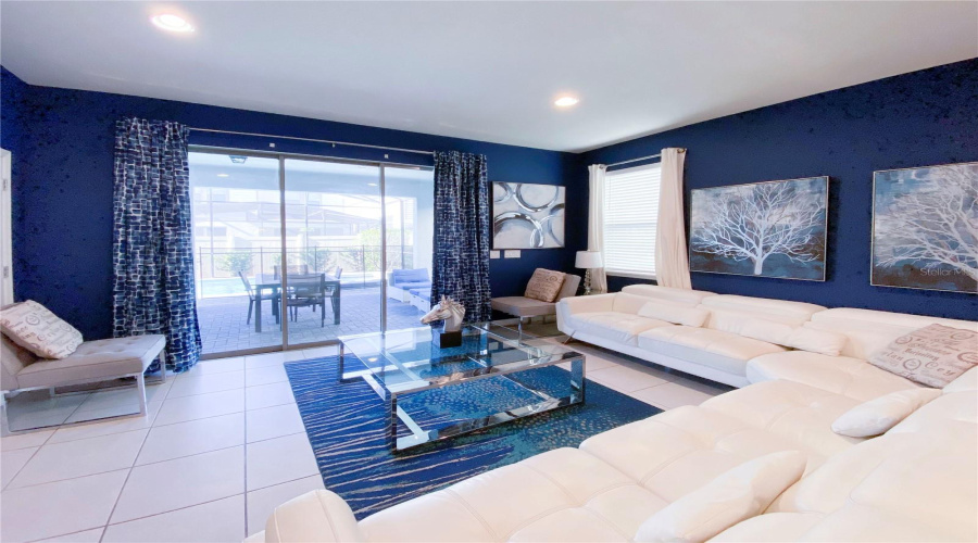 KISSIMMEE, Florida 34747, 7 Bedrooms Bedrooms, ,5 BathroomsBathrooms,Residential,For Sale,ZURICH,0,MFRO6348445