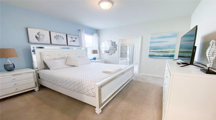 KISSIMMEE, Florida 34747, 7 Bedrooms Bedrooms, ,5 BathroomsBathrooms,Residential,For Sale,ZURICH,0,MFRO6348445