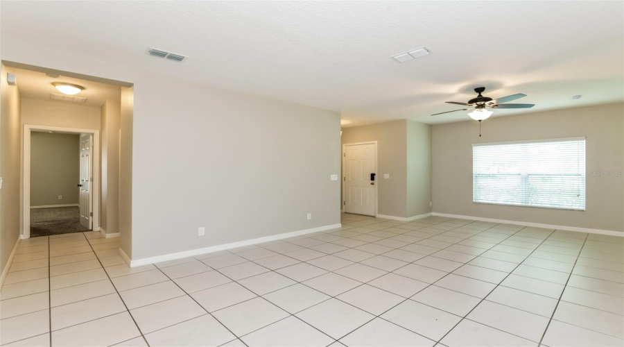 DAVENPORT, Florida 33837, 4 Bedrooms Bedrooms, ,2 BathroomsBathrooms,Residential,For Sale,WHISPERING PINES,0,MFRO6348328