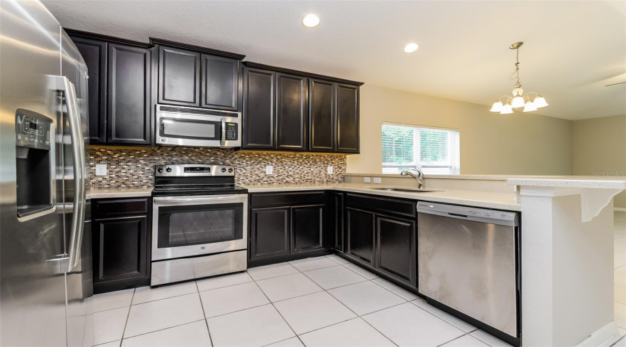 DAVENPORT, Florida 33837, 4 Bedrooms Bedrooms, ,2 BathroomsBathrooms,Residential,For Sale,WHISPERING PINES,0,MFRO6348328