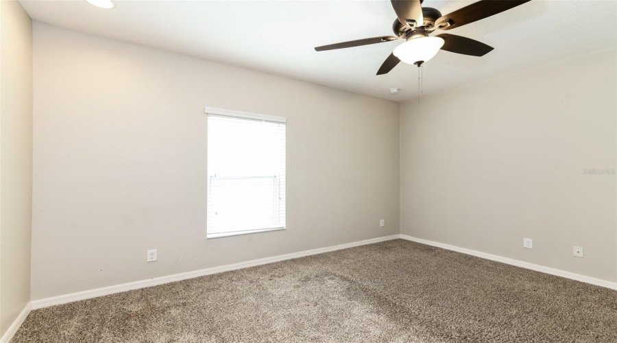 DAVENPORT, Florida 33837, 4 Bedrooms Bedrooms, ,2 BathroomsBathrooms,Residential,For Sale,WHISPERING PINES,0,MFRO6348328