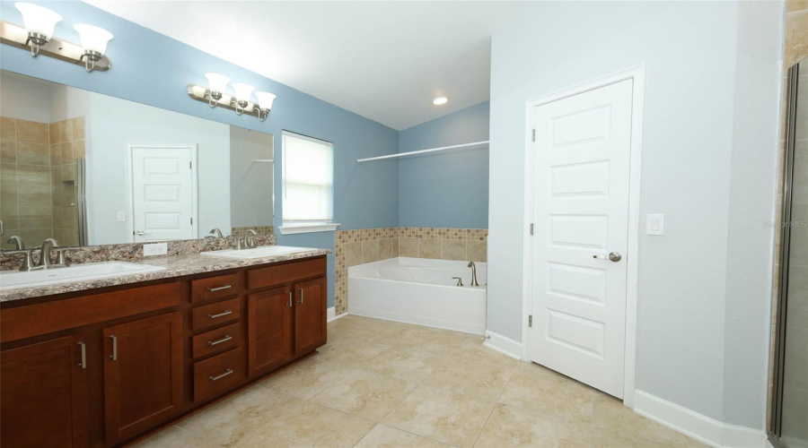 DAVENPORT, Florida 33837, 3 Bedrooms Bedrooms, ,2 BathroomsBathrooms,Residential,For Sale,CITRUS LANDINGS,0,MFRO6315422