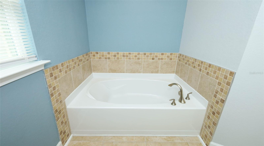 DAVENPORT, Florida 33837, 3 Bedrooms Bedrooms, ,2 BathroomsBathrooms,Residential,For Sale,CITRUS LANDINGS,0,MFRO6315422