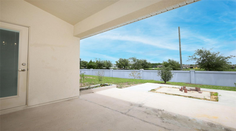 DAVENPORT, Florida 33837, 3 Bedrooms Bedrooms, ,2 BathroomsBathrooms,Residential,For Sale,CITRUS LANDINGS,0,MFRO6315422