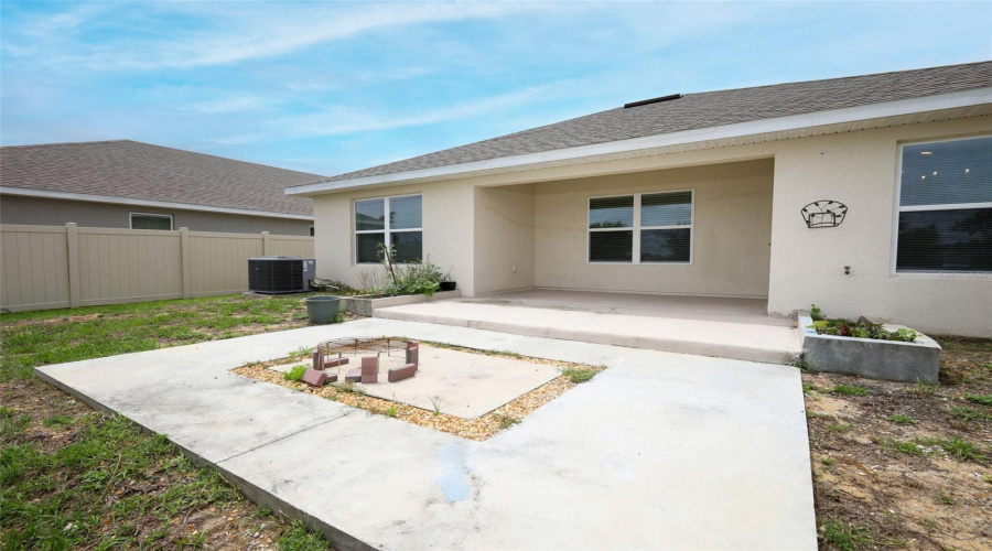 DAVENPORT, Florida 33837, 3 Bedrooms Bedrooms, ,2 BathroomsBathrooms,Residential,For Sale,CITRUS LANDINGS,0,MFRO6315422