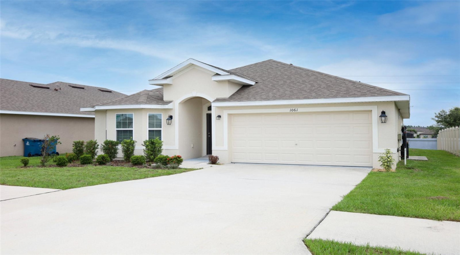 DAVENPORT, Florida 33837, 3 Bedrooms Bedrooms, ,2 BathroomsBathrooms,Residential,For Sale,CITRUS LANDINGS,0,MFRO6315422
