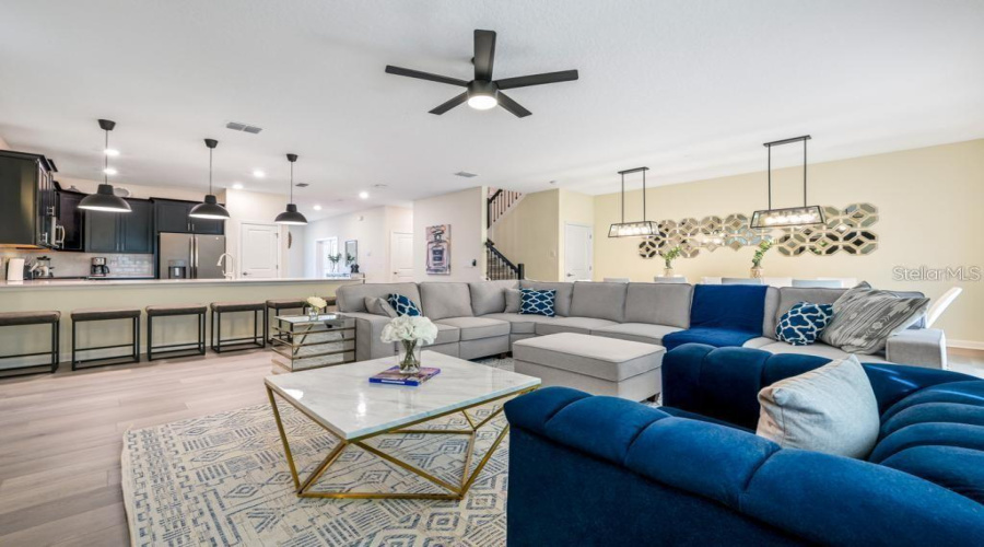 Family Room + Dining Room: Integrated, open space ideal for gatherings and meals.