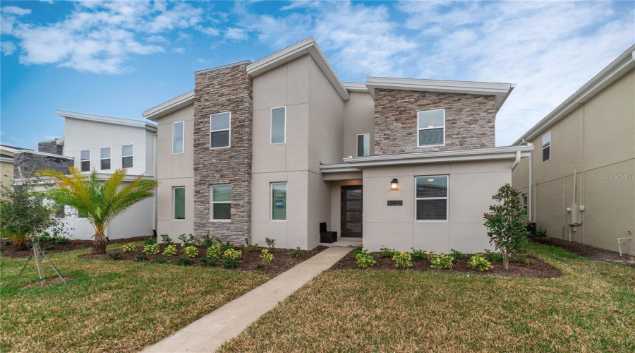 KISSIMMEE, Florida 34746, 8 Bedrooms Bedrooms, ,5 BathroomsBathrooms,Residential,For Sale,TARGET,0,MFRO6348668