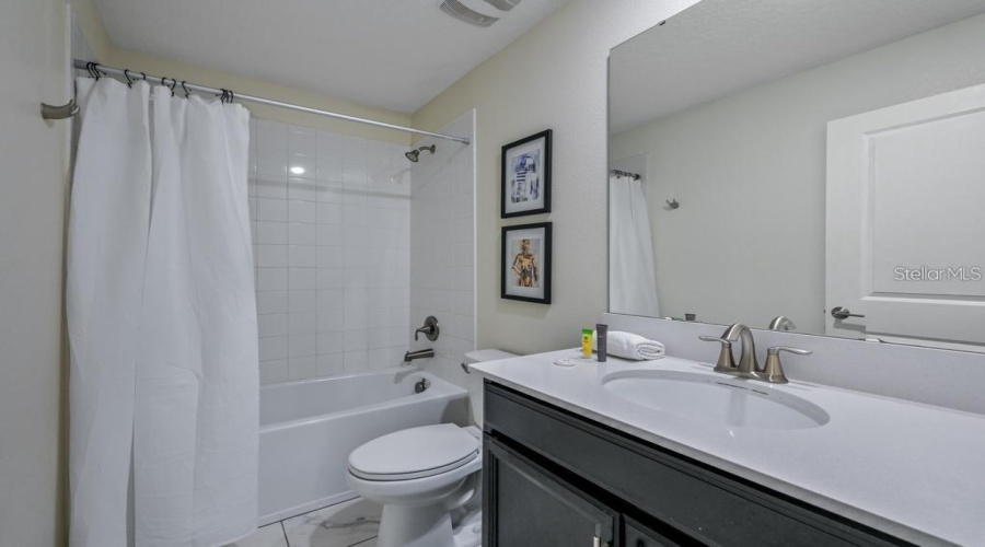 KISSIMMEE, Florida 34746, 8 Bedrooms Bedrooms, ,5 BathroomsBathrooms,Residential,For Sale,TARGET,0,MFRO6348668