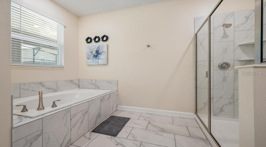 KISSIMMEE, Florida 34746, 8 Bedrooms Bedrooms, ,5 BathroomsBathrooms,Residential,For Sale,TARGET,0,MFRO6348668