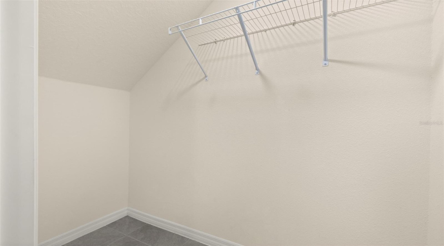 DAVENPORT, Florida 33837, 5 Bedrooms Bedrooms, ,3 BathroomsBathrooms,Residential,For Sale,LILY,0,MFRS5135690