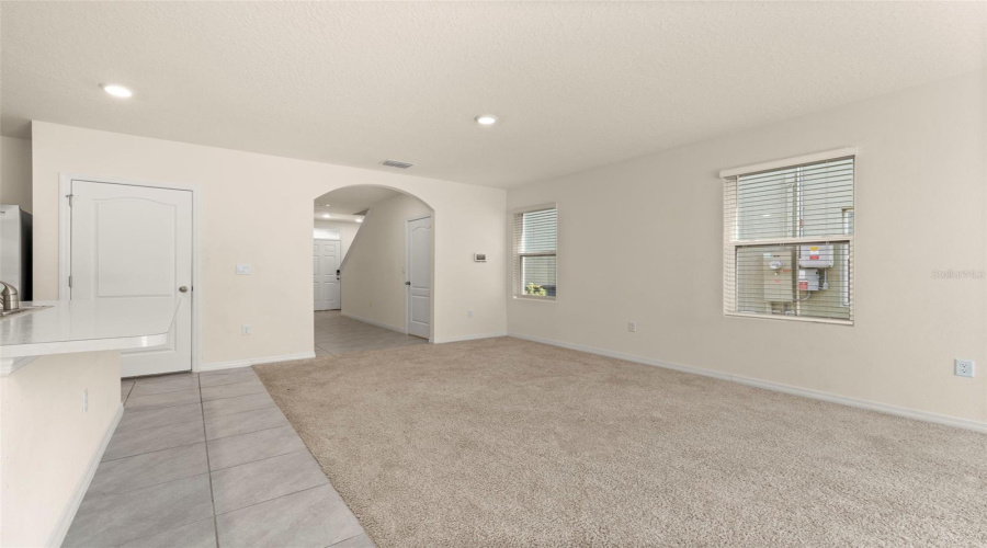 DAVENPORT, Florida 33837, 5 Bedrooms Bedrooms, ,3 BathroomsBathrooms,Residential,For Sale,LILY,0,MFRS5135690