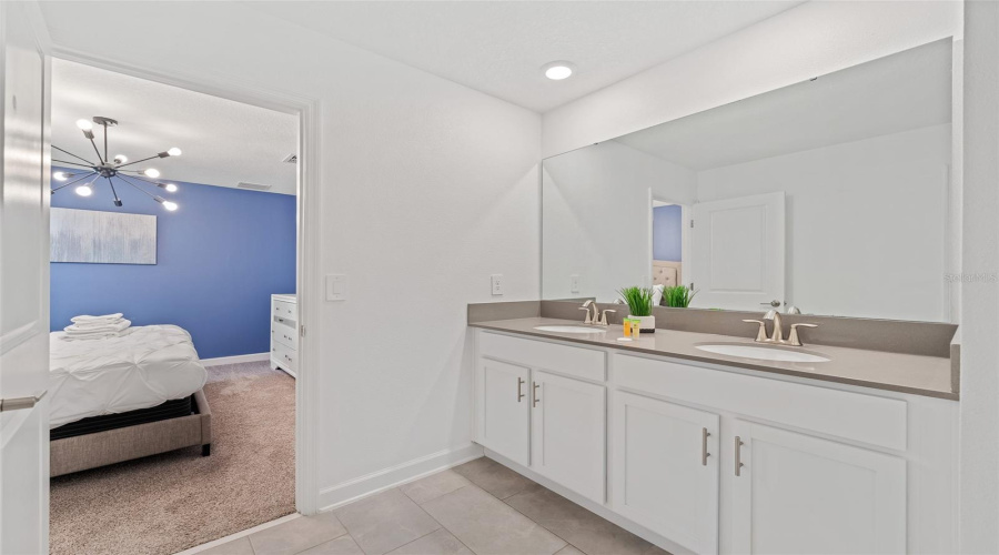 KISSIMMEE, Florida 34746, 9 Bedrooms Bedrooms, ,5 BathroomsBathrooms,Residential,For Sale,PENELOPE,0,MFRS5135658