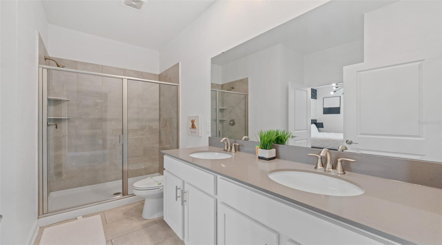 KISSIMMEE, Florida 34746, 9 Bedrooms Bedrooms, ,5 BathroomsBathrooms,Residential,For Sale,PENELOPE,0,MFRS5135658