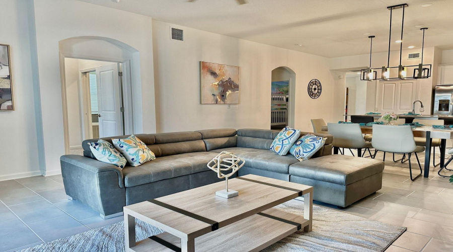 DAVENPORT, Florida 33896, 2 Bedrooms Bedrooms, ,2 BathroomsBathrooms,Residential,For Sale,CABOT CLIFFS,0,MFRO6348056