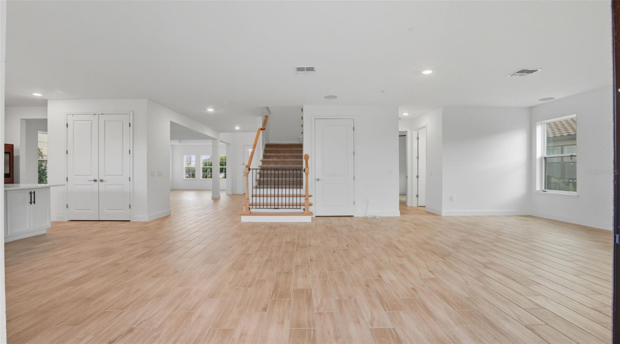 KISSIMMEE, Florida 34746, 4 Bedrooms Bedrooms, ,3 BathroomsBathrooms,Residential,For Sale,GOBLET COVE,0,MFRO6348273