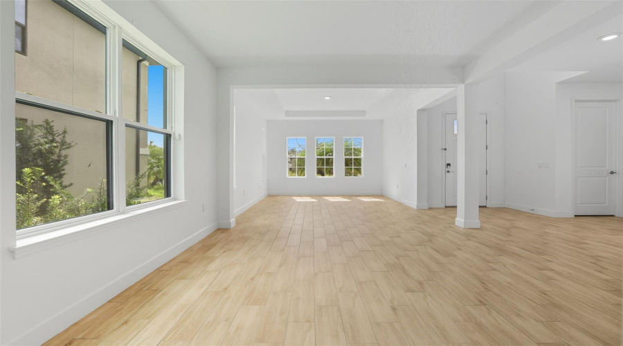 KISSIMMEE, Florida 34746, 4 Bedrooms Bedrooms, ,3 BathroomsBathrooms,Residential,For Sale,GOBLET COVE,0,MFRO6348273