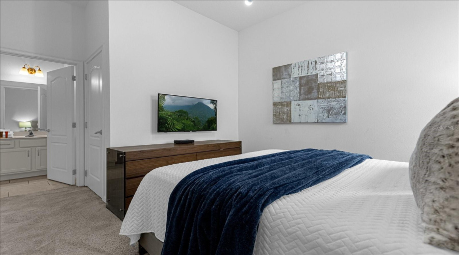 DAVENPORT, Florida 33837, 12 Bedrooms Bedrooms, ,11 BathroomsBathrooms,Residential,For Sale,BROAD OAK,0,MFRS5135682