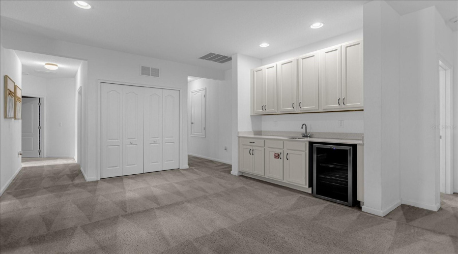 DAVENPORT, Florida 33837, 12 Bedrooms Bedrooms, ,11 BathroomsBathrooms,Residential,For Sale,BROAD OAK,0,MFRS5135682