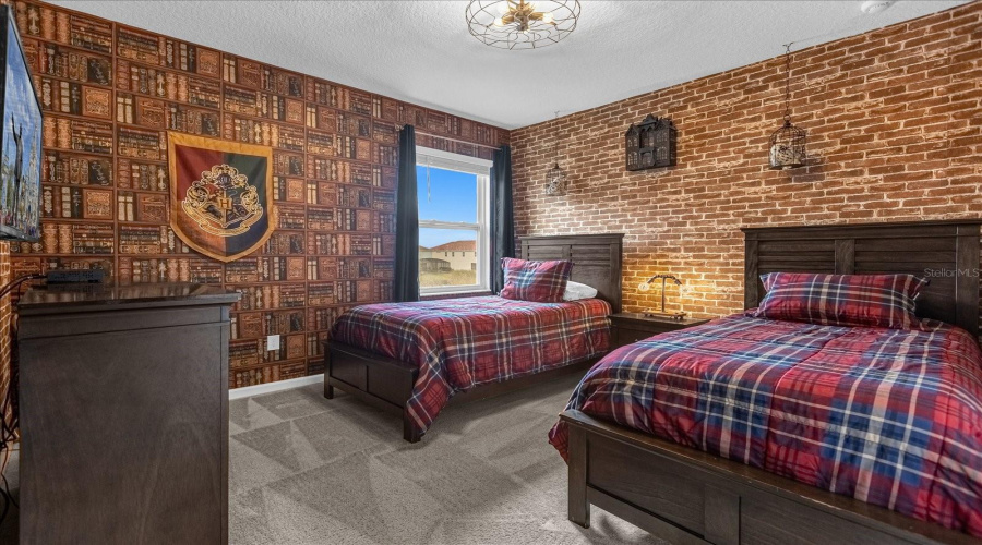 DAVENPORT, Florida 33837, 12 Bedrooms Bedrooms, ,11 BathroomsBathrooms,Residential,For Sale,BROAD OAK,0,MFRS5135682