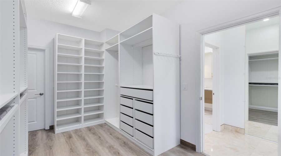 KISSIMMEE, Florida 34746, 4 Bedrooms Bedrooms, ,3 BathroomsBathrooms,Residential,For Sale,WORDSMITH,0,MFRO6347857