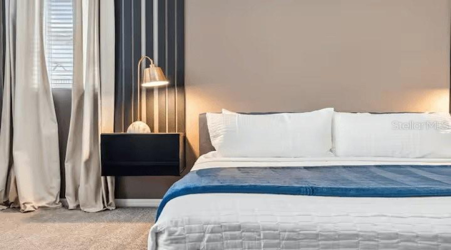 KISSIMMEE, Florida 34747, 5 Bedrooms Bedrooms, ,5 BathroomsBathrooms,Residential,For Sale,SANDY PARK,0,MFRO6346462