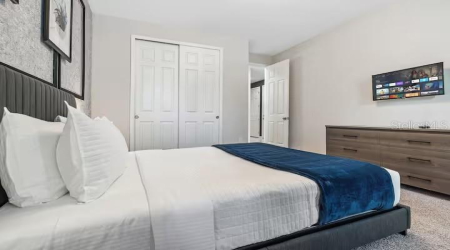 KISSIMMEE, Florida 34747, 5 Bedrooms Bedrooms, ,5 BathroomsBathrooms,Residential,For Sale,SANDY PARK,0,MFRO6346462