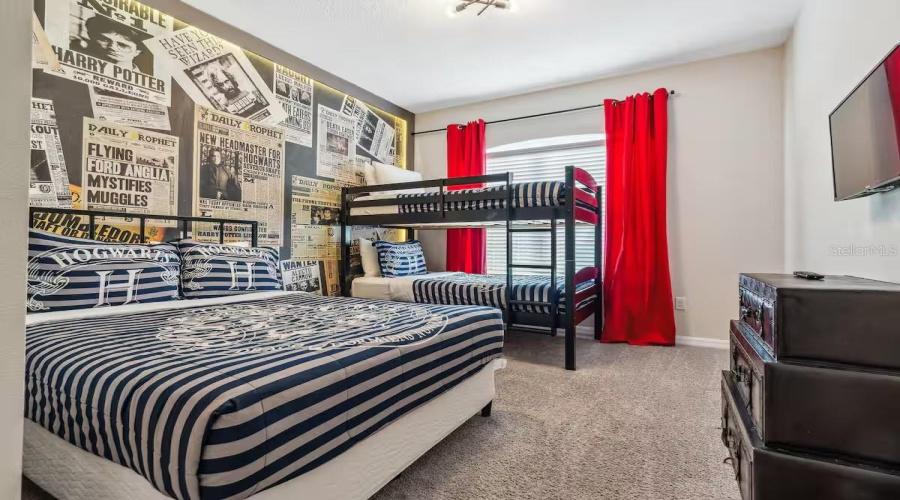 KISSIMMEE, Florida 34747, 5 Bedrooms Bedrooms, ,5 BathroomsBathrooms,Residential,For Sale,SANDY PARK,0,MFRO6346462