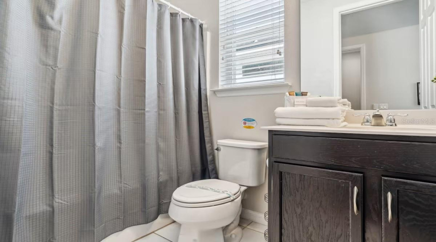 KISSIMMEE, Florida 34747, 5 Bedrooms Bedrooms, ,5 BathroomsBathrooms,Residential,For Sale,SANDY PARK,0,MFRO6346462