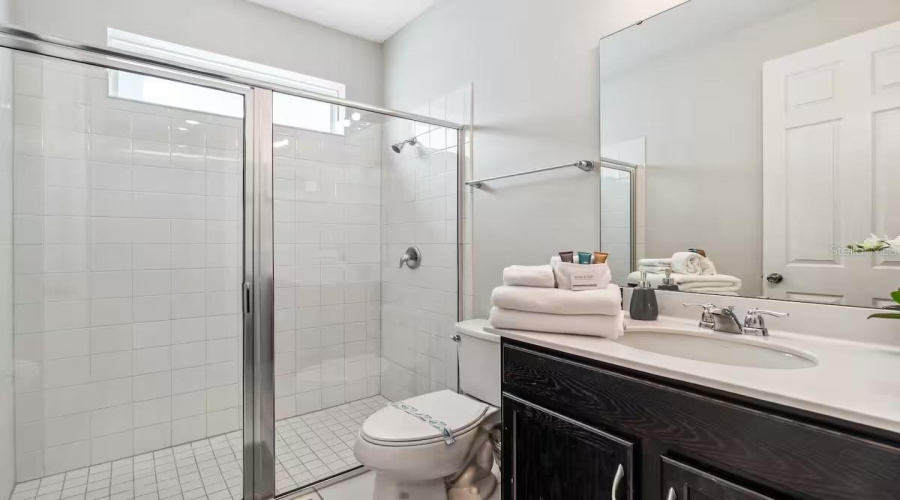 KISSIMMEE, Florida 34747, 5 Bedrooms Bedrooms, ,5 BathroomsBathrooms,Residential,For Sale,SANDY PARK,0,MFRO6346462