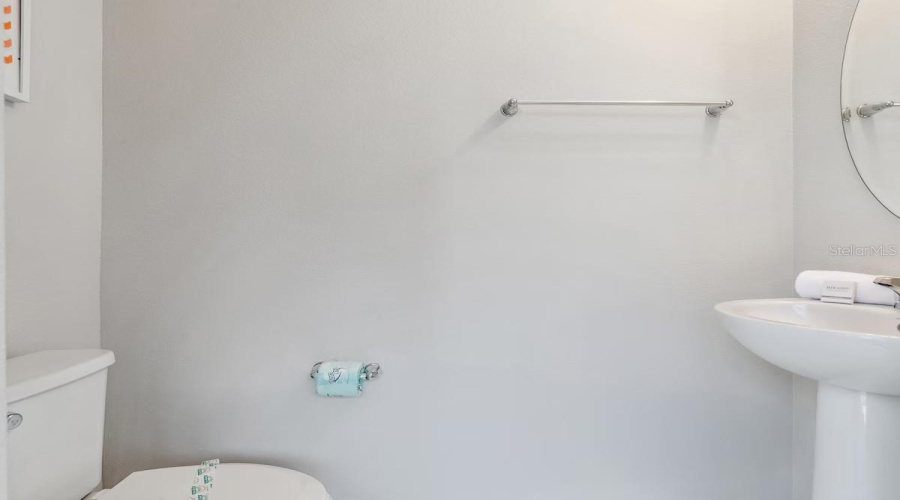 KISSIMMEE, Florida 34747, 5 Bedrooms Bedrooms, ,5 BathroomsBathrooms,Residential,For Sale,SANDY PARK,0,MFRO6346462