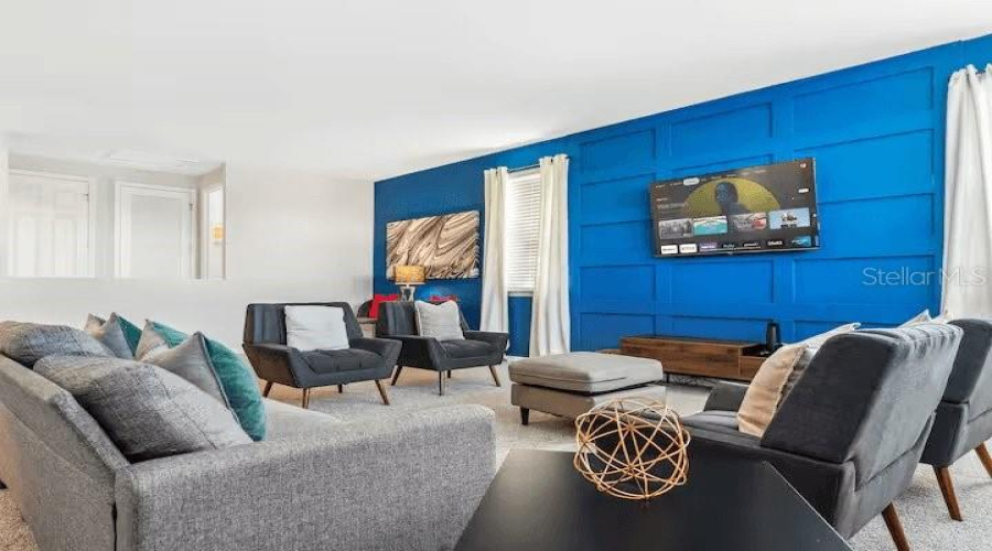 KISSIMMEE, Florida 34747, 5 Bedrooms Bedrooms, ,5 BathroomsBathrooms,Residential,For Sale,SANDY PARK,0,MFRO6346462