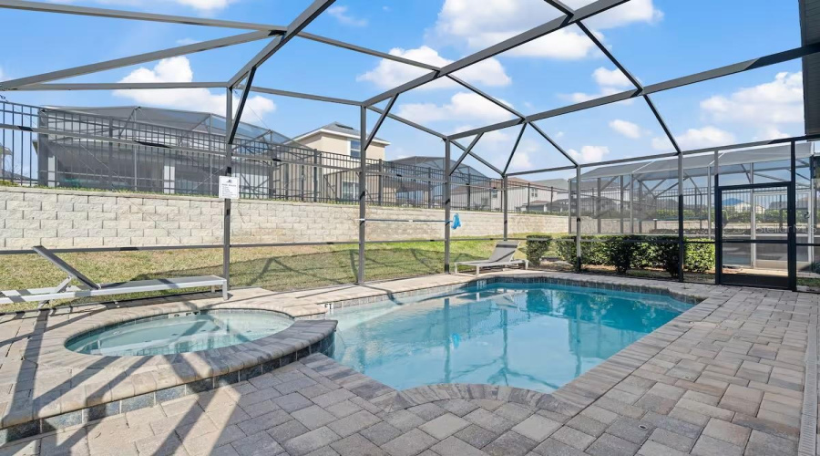 KISSIMMEE, Florida 34747, 5 Bedrooms Bedrooms, ,5 BathroomsBathrooms,Residential,For Sale,SANDY PARK,0,MFRO6346462