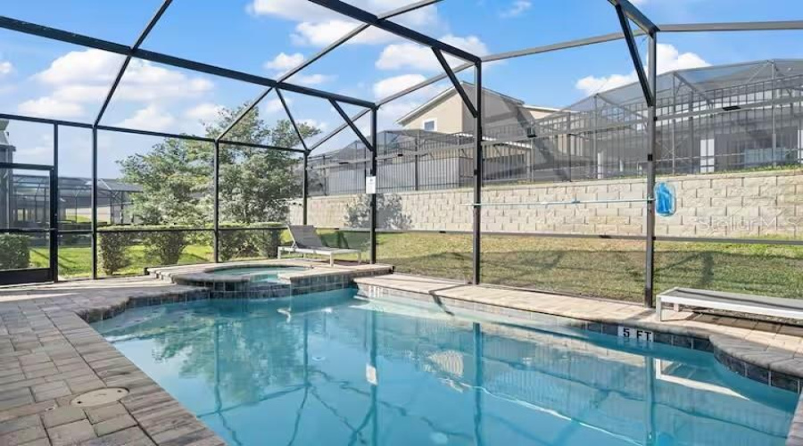 KISSIMMEE, Florida 34747, 5 Bedrooms Bedrooms, ,5 BathroomsBathrooms,Residential,For Sale,SANDY PARK,0,MFRO6346462