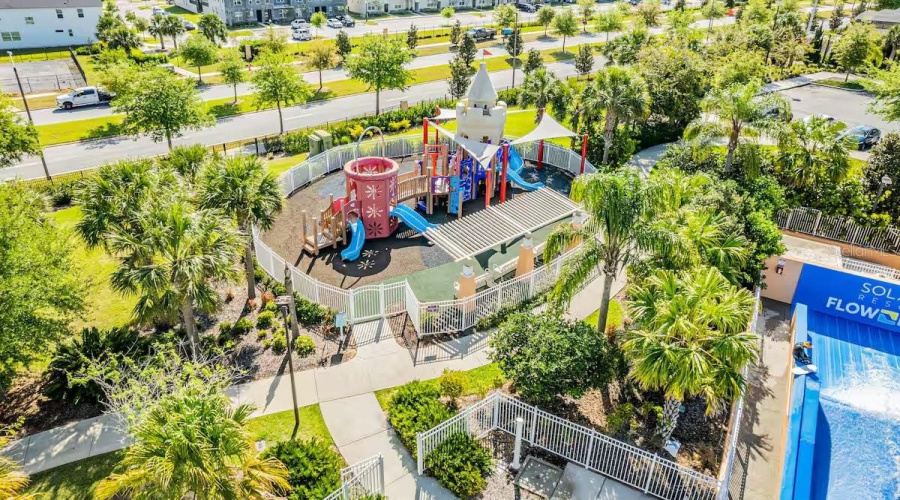 KISSIMMEE, Florida 34747, 5 Bedrooms Bedrooms, ,5 BathroomsBathrooms,Residential,For Sale,SANDY PARK,0,MFRO6346462