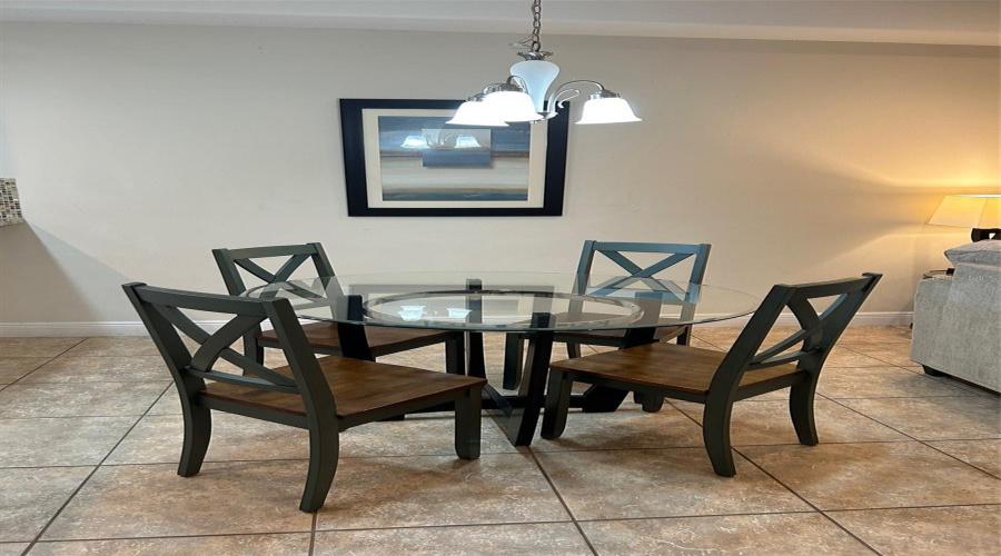 DAVENPORT, Florida 33896, 3 Bedrooms Bedrooms, ,2 BathroomsBathrooms,Residential,For Sale,ROSEVILLE,0,MFRS5135579