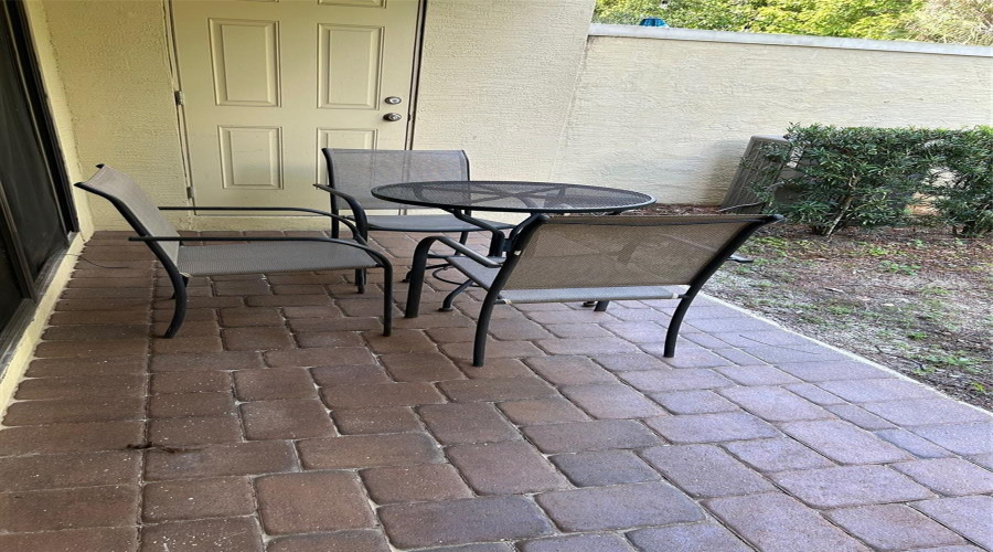 DAVENPORT, Florida 33896, 3 Bedrooms Bedrooms, ,2 BathroomsBathrooms,Residential,For Sale,ROSEVILLE,0,MFRS5135579