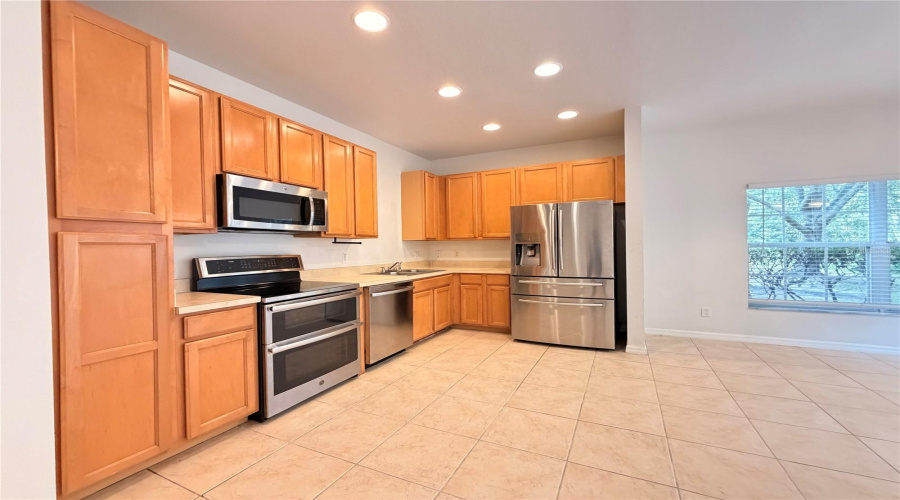 KISSIMMEE, Florida 34746, 5 Bedrooms Bedrooms, ,3 BathroomsBathrooms,Residential,For Sale,CARAVELLE,0,MFRS5135687