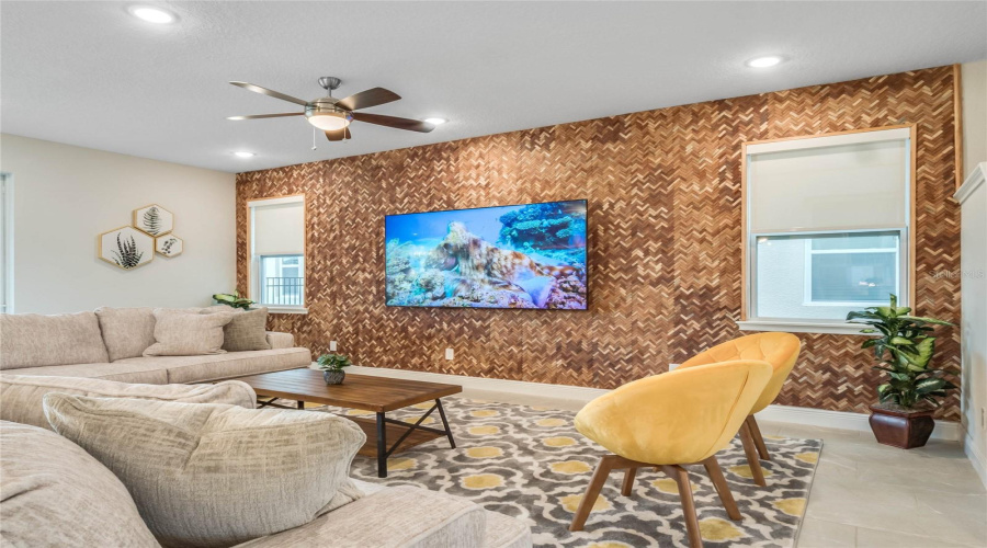 KISSIMMEE, Florida 34747, 11 Bedrooms Bedrooms, ,10 BathroomsBathrooms,Residential,For Sale,SOUTHFIELD,0,MFRO6348228