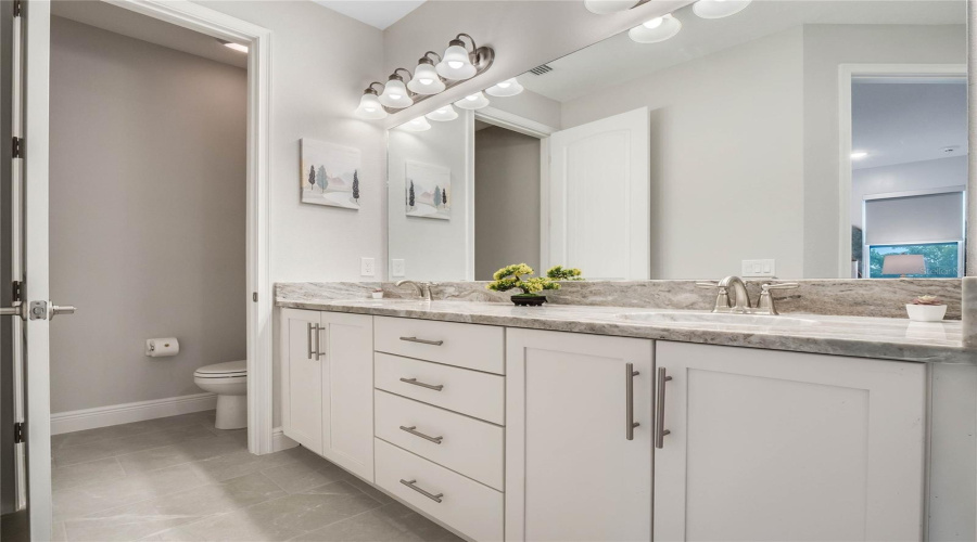 KISSIMMEE, Florida 34747, 11 Bedrooms Bedrooms, ,10 BathroomsBathrooms,Residential,For Sale,SOUTHFIELD,0,MFRO6348228