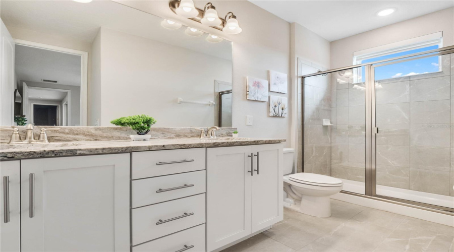 KISSIMMEE, Florida 34747, 11 Bedrooms Bedrooms, ,10 BathroomsBathrooms,Residential,For Sale,SOUTHFIELD,0,MFRO6348228