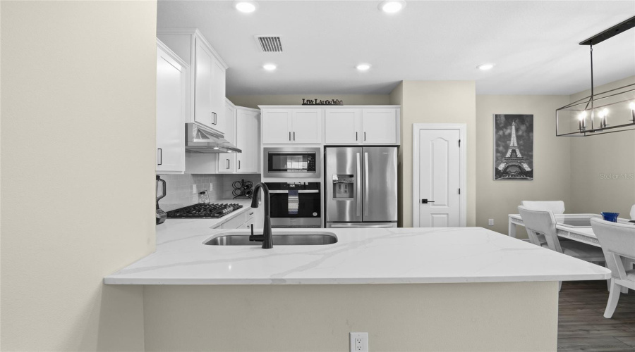 KISSIMMEE, Florida 34747, 4 Bedrooms Bedrooms, ,2 BathroomsBathrooms,Residential,For Sale,SOMERSWORTH,0,MFRO6346111