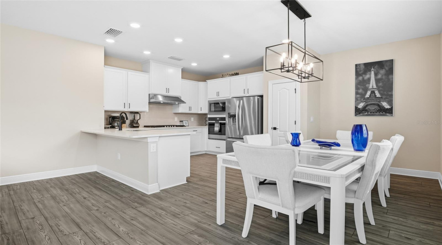 KISSIMMEE, Florida 34747, 4 Bedrooms Bedrooms, ,2 BathroomsBathrooms,Residential,For Sale,SOMERSWORTH,0,MFRO6346111