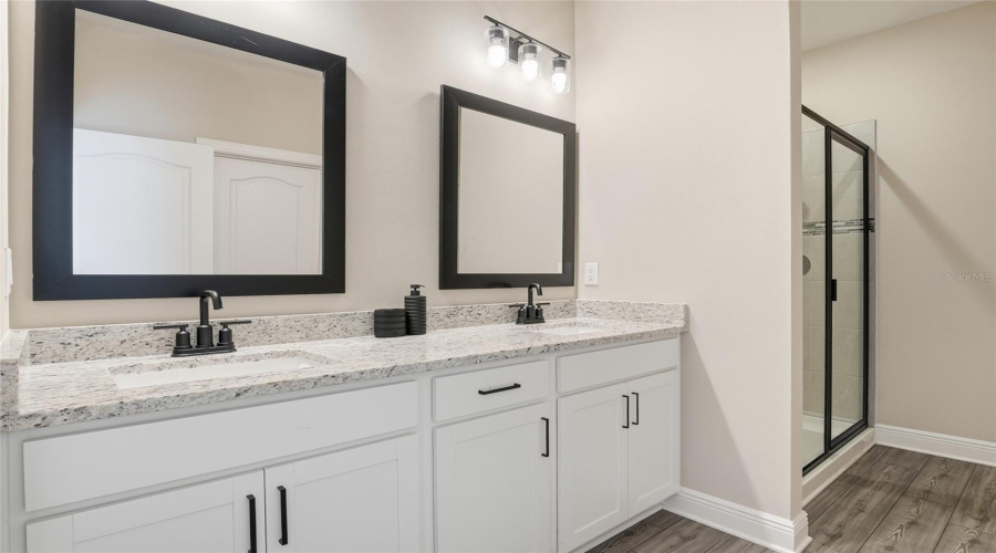 KISSIMMEE, Florida 34747, 4 Bedrooms Bedrooms, ,2 BathroomsBathrooms,Residential,For Sale,SOMERSWORTH,0,MFRO6346111