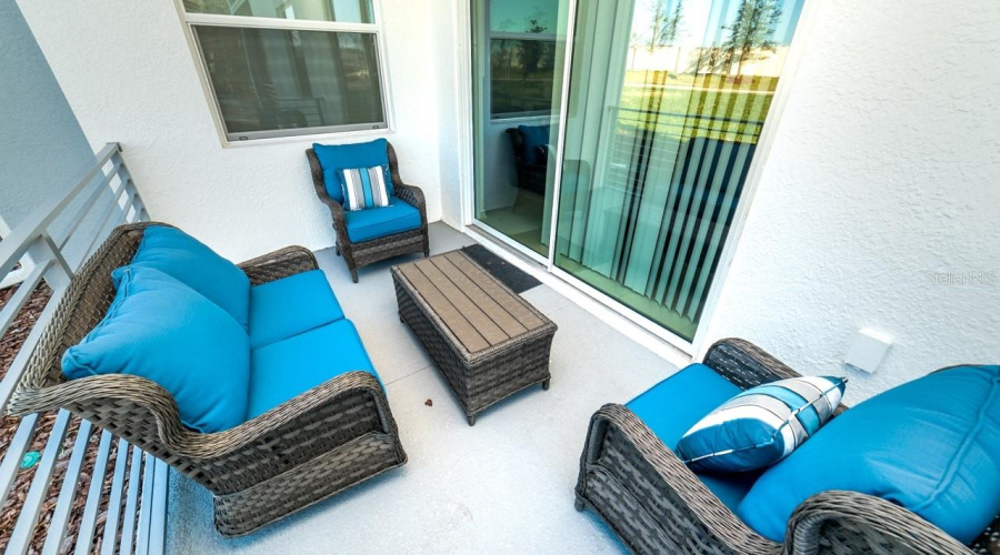 KISSIMMEE, Florida 34746, 2 Bedrooms Bedrooms, ,2 BathroomsBathrooms,Residential,For Sale,CLOCK TOWER,0,MFRO6348912