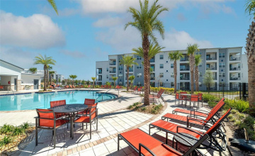 KISSIMMEE, Florida 34746, 2 Bedrooms Bedrooms, ,2 BathroomsBathrooms,Residential,For Sale,CLOCK TOWER,0,MFRO6348912