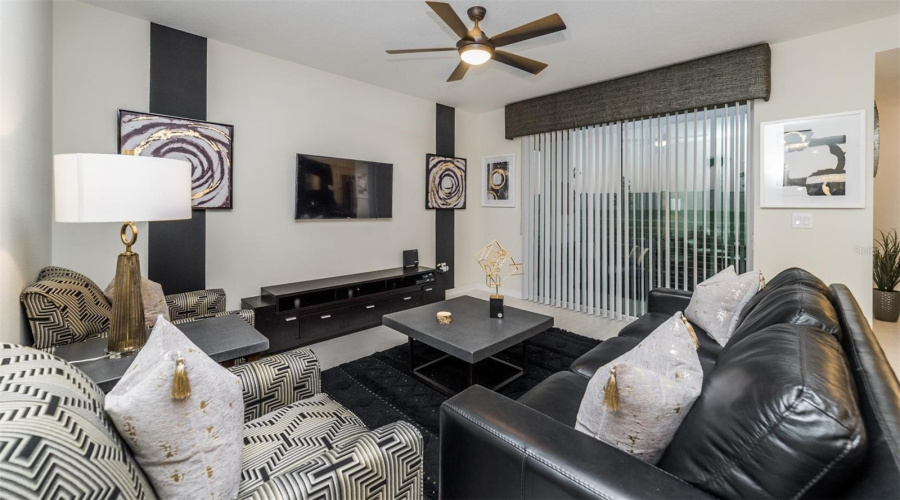 KISSIMMEE, Florida 34746, 2 Bedrooms Bedrooms, ,2 BathroomsBathrooms,Residential,For Sale,CLOCK TOWER,0,MFRO6348912